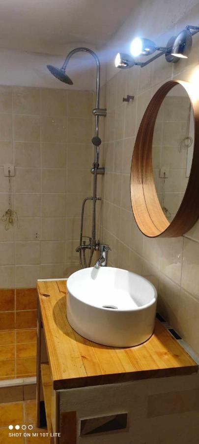 Pylaia Comfortable Apartment 2 Salonicco Esterno foto